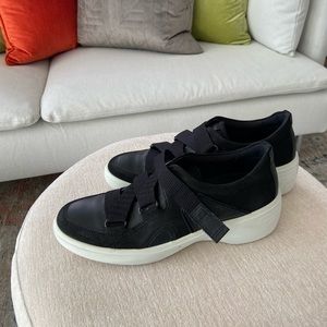 Ecco Danish black leather walking shoes NWOB